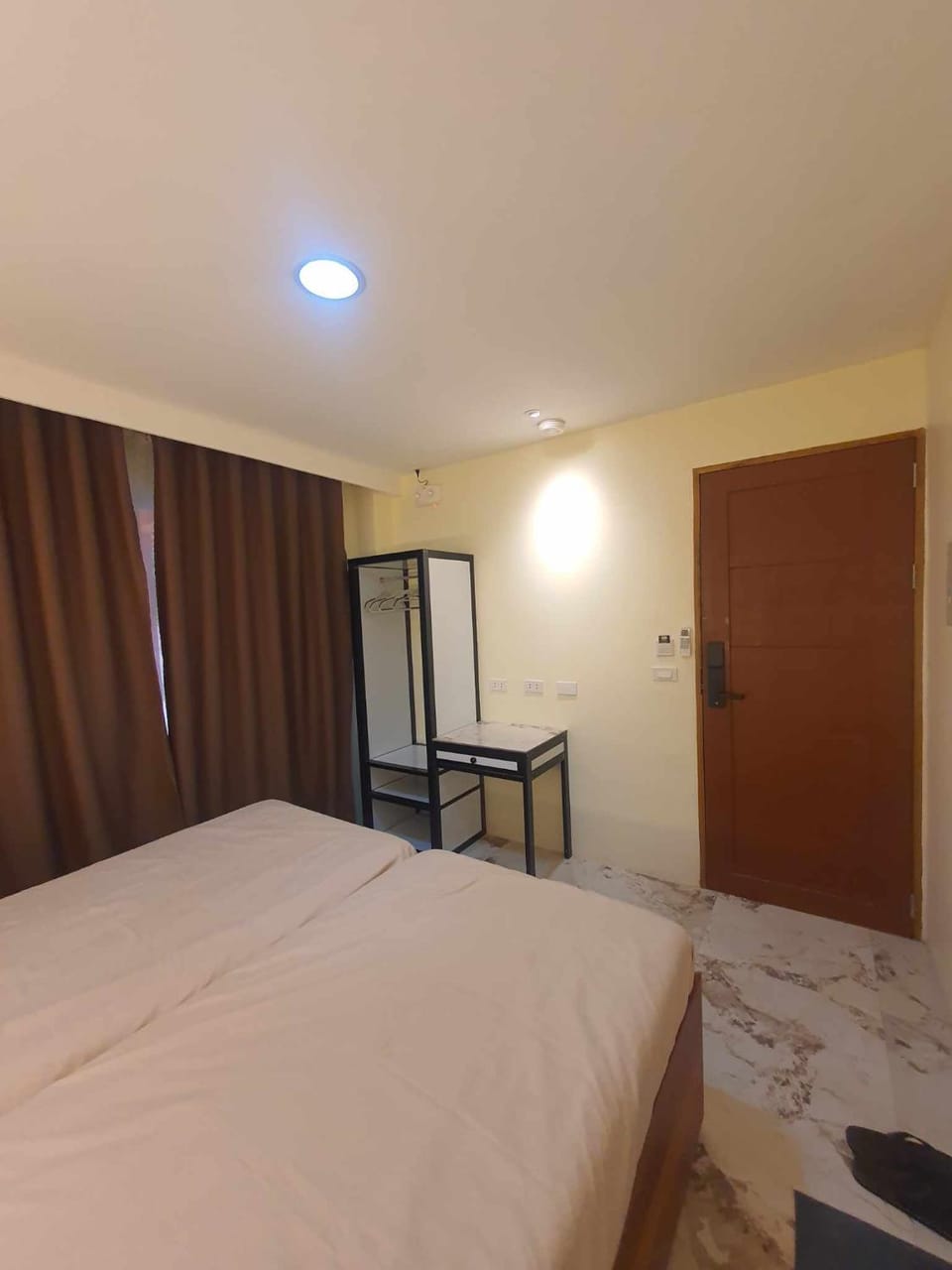 Bed, Photo of the whole room, Bedroom, wardrobe