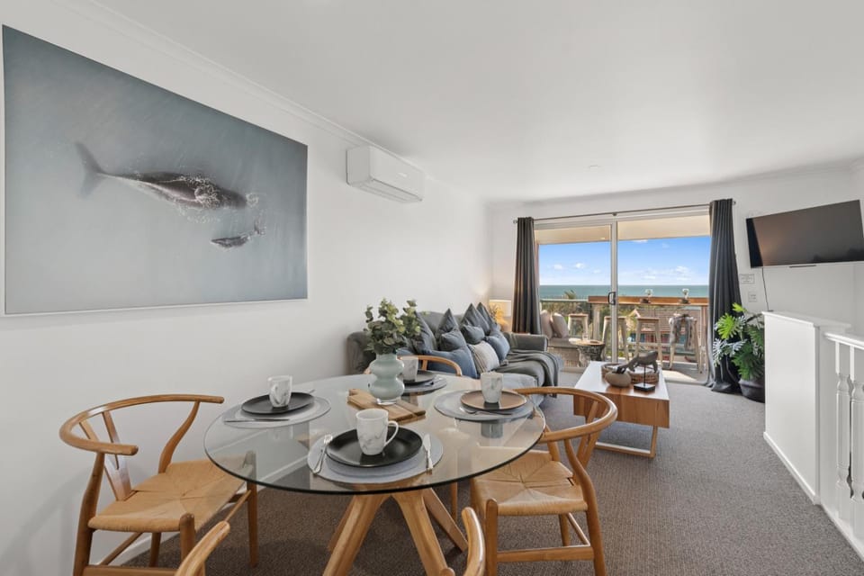 Ocean Edge - Resort Pool, Tennis, Bbq, Beach House in Sapphire Beach