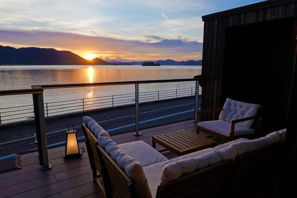 Natural landscape, View (from property/room), Balcony/Terrace, Balcony/Terrace, Sea view, Sunset