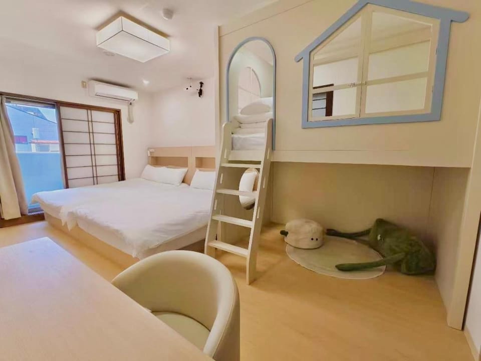 Bed, Bedroom, bunk bed