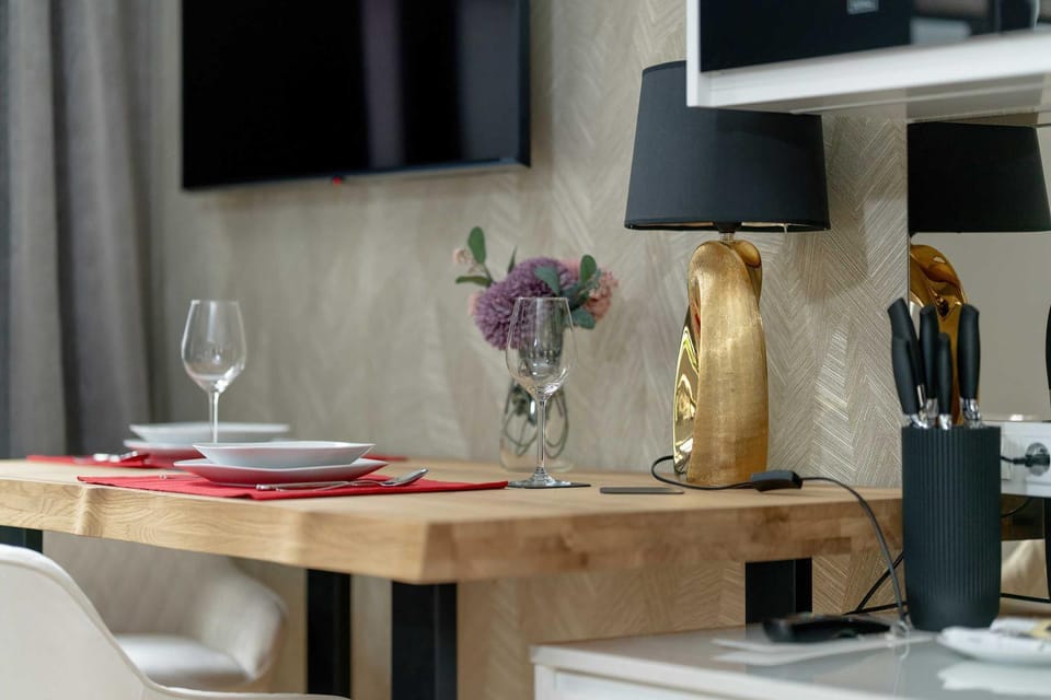 TV and multimedia, Dining area