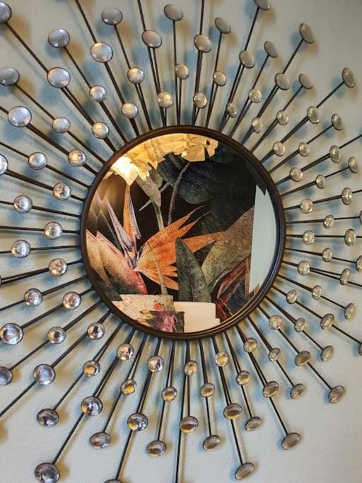 Decorative detail