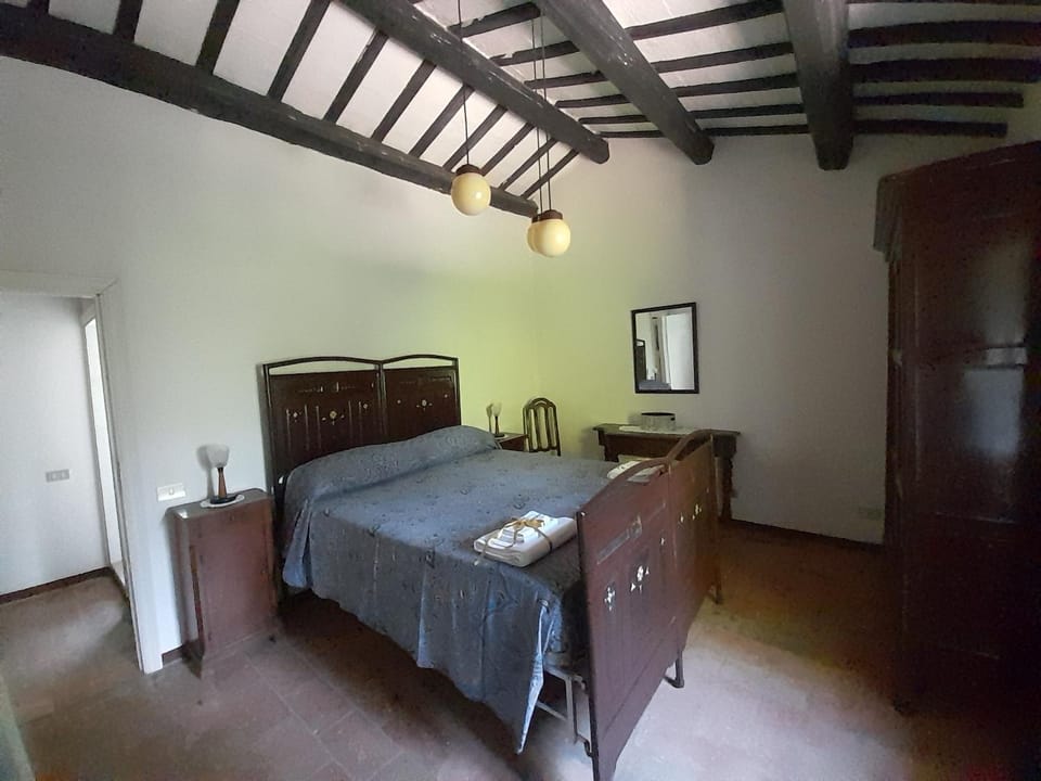 Agriturismo del Frontino- Ca'Tognino Apartment in Umbria