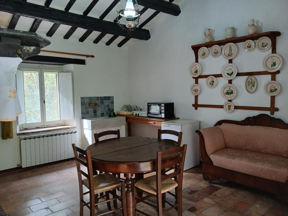 Agriturismo del Frontino- Ca'Tognino Apartment in Umbria