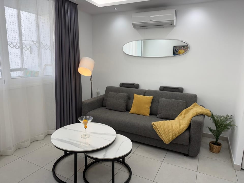 Living room, air conditioner