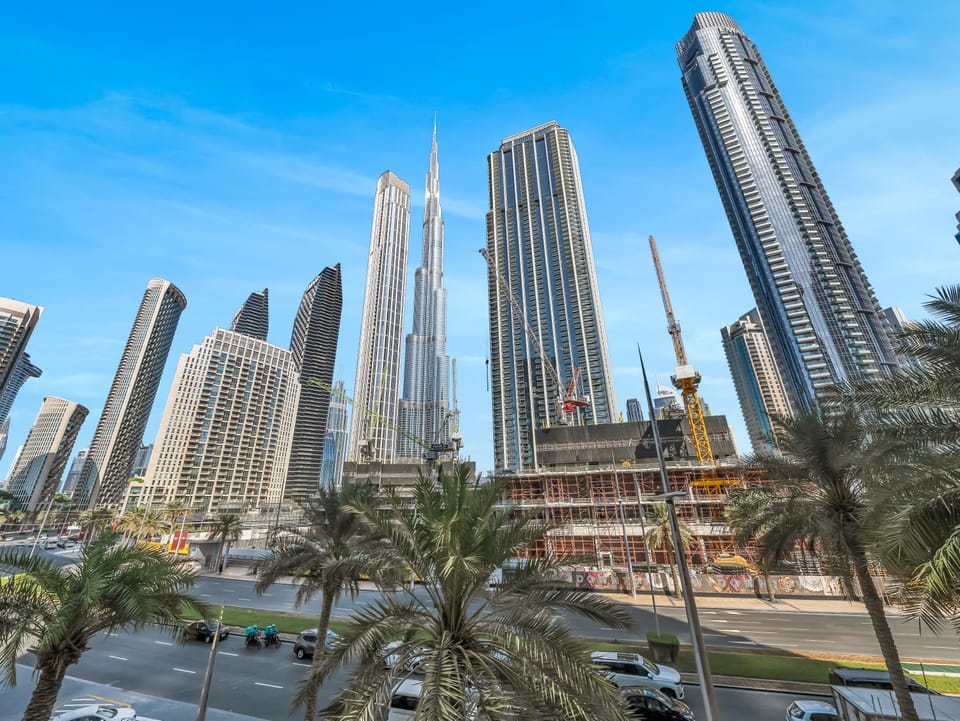 Neighbourhood, City view, Landmark view, Landmark view, Street view, Location