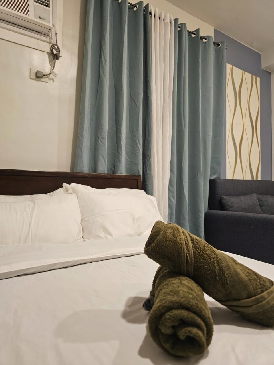 Cozy Place near Fuente Circle, Convenient, Accessible, Netflix, Wifi Apartment in Cebu City