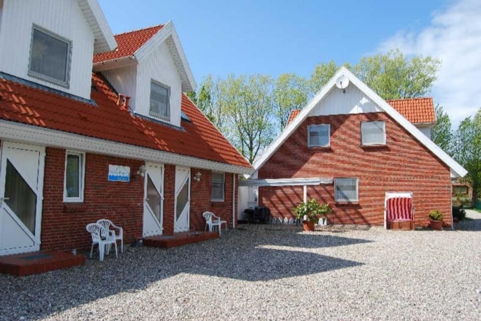 Silbermöwe - Sonniger Balkon & Gartenidylle - perfekt mit Hund Apartment in Ostholstein