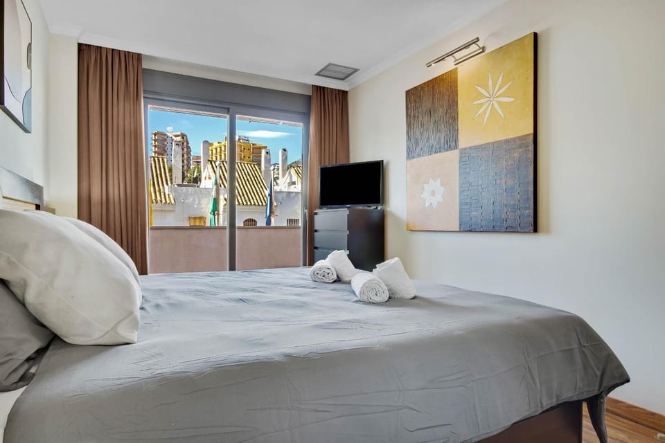 Los Girasoles Vacances - 1 BDR Comfy Place Apartment in Benalmadena