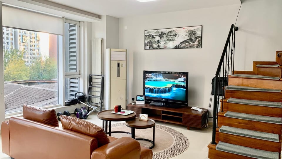 Communal lounge/ TV room, TV and multimedia, Living room