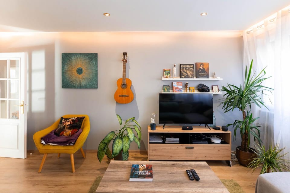 TV and multimedia, Living room