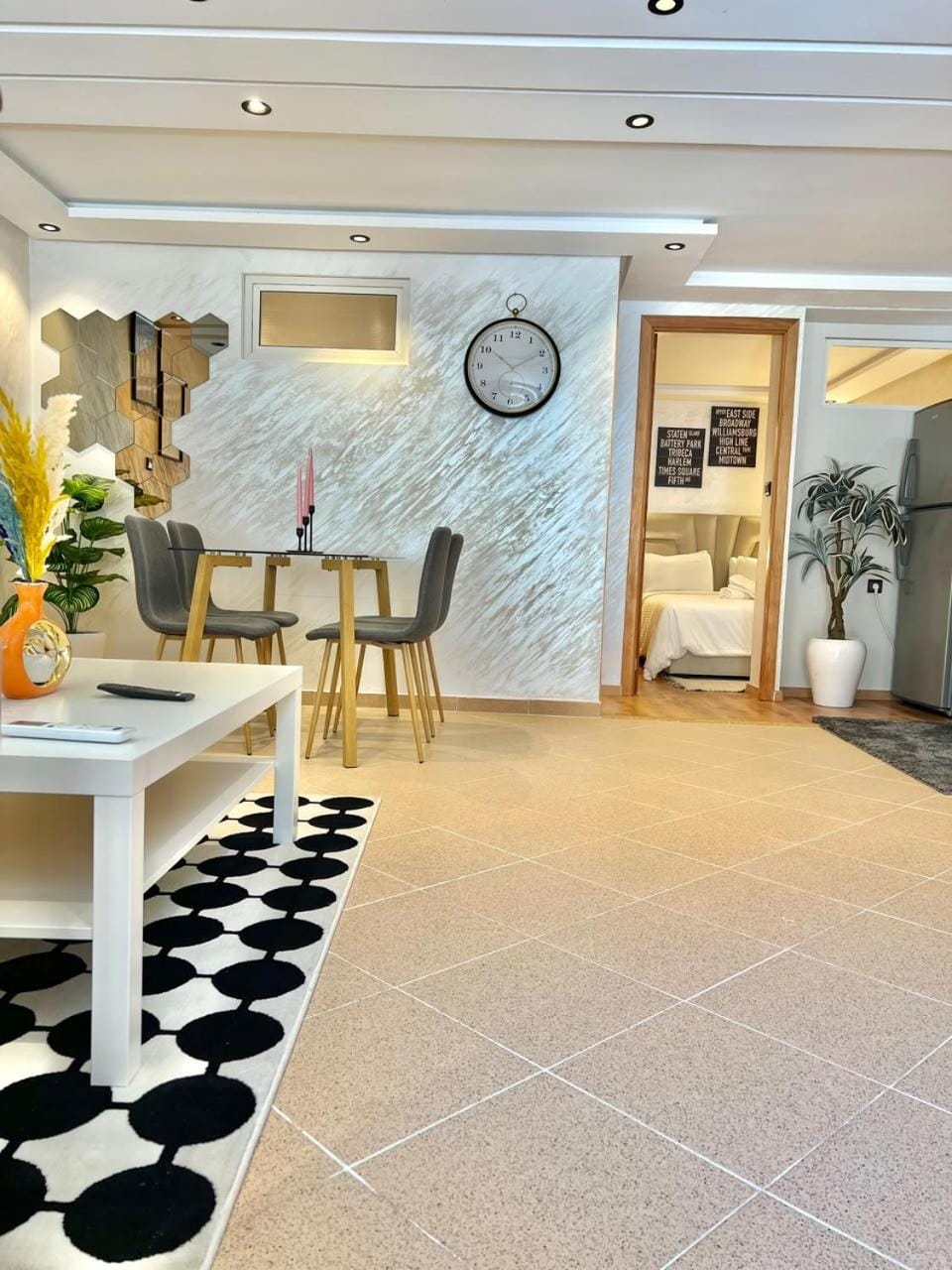 Villa Hotel By Carrousel Mall Rabat, All by Walking -5 Appartements- Apartment in Rabat