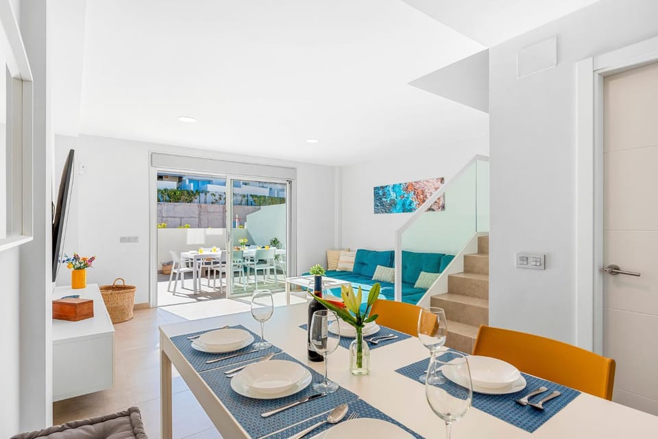 TV and multimedia, Dining area