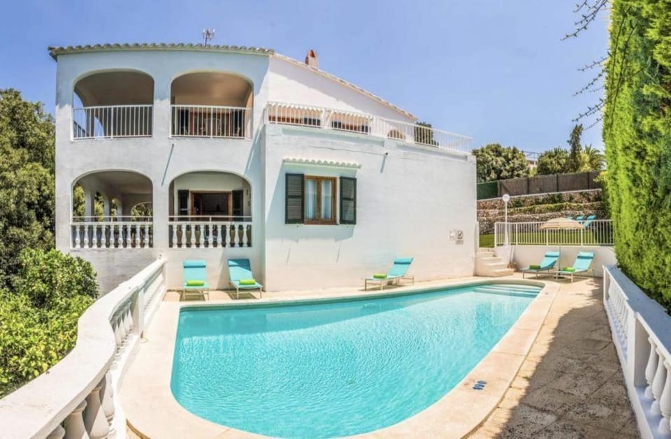 Garden, Garden view, Pool view, Swimming pool, sunbed