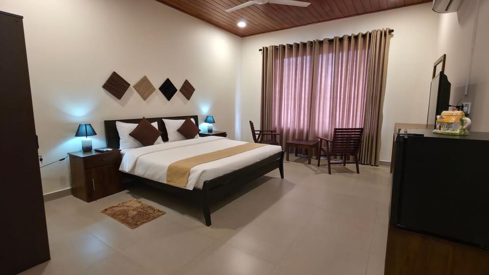 Bed, Photo of the whole room