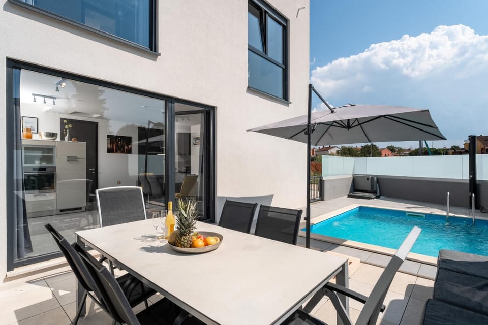 Casa Jugo by Briskva Villa in Istria County