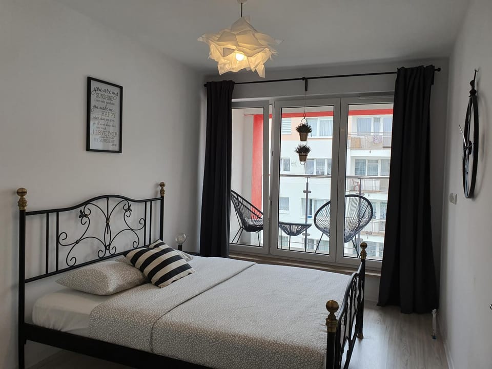 Apartament Mewa 40 z balkonem & PARKING Apartment in Wladyslawowo