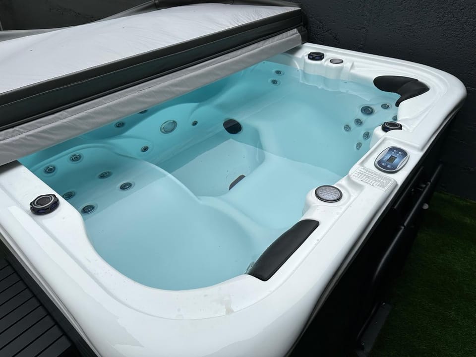 Europapark à 11km Suite Lune avec Jacuzzi House in Grand Est
