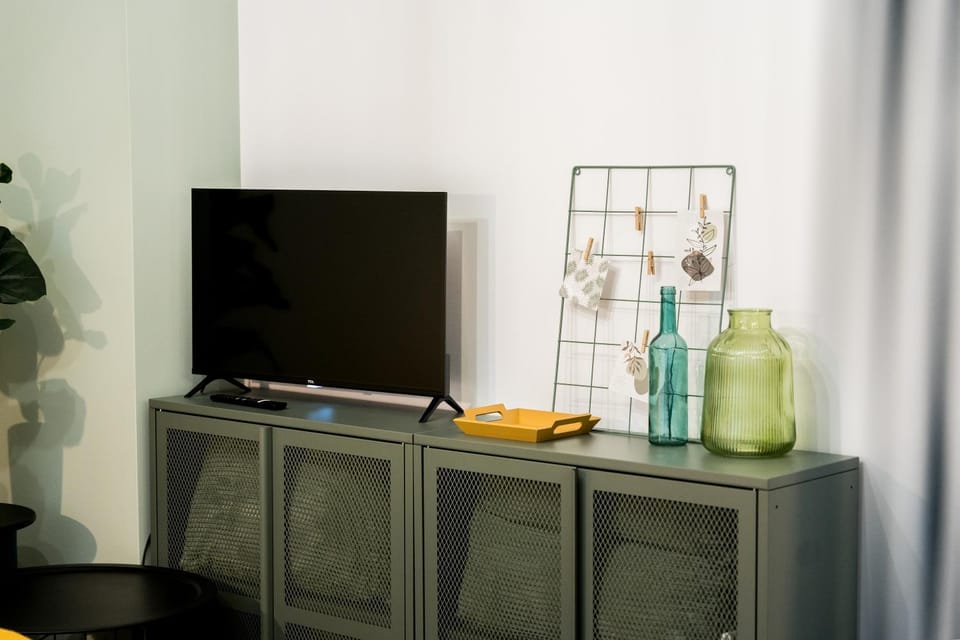 Communal lounge/ TV room, TV and multimedia, Evening entertainment
