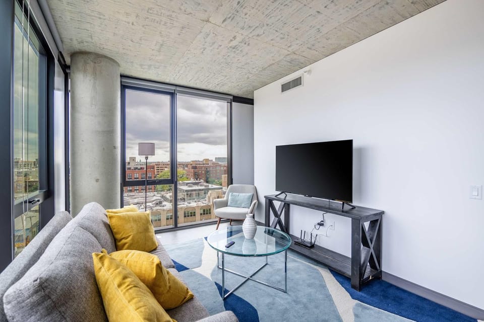 TV and multimedia, Living room, Seating area