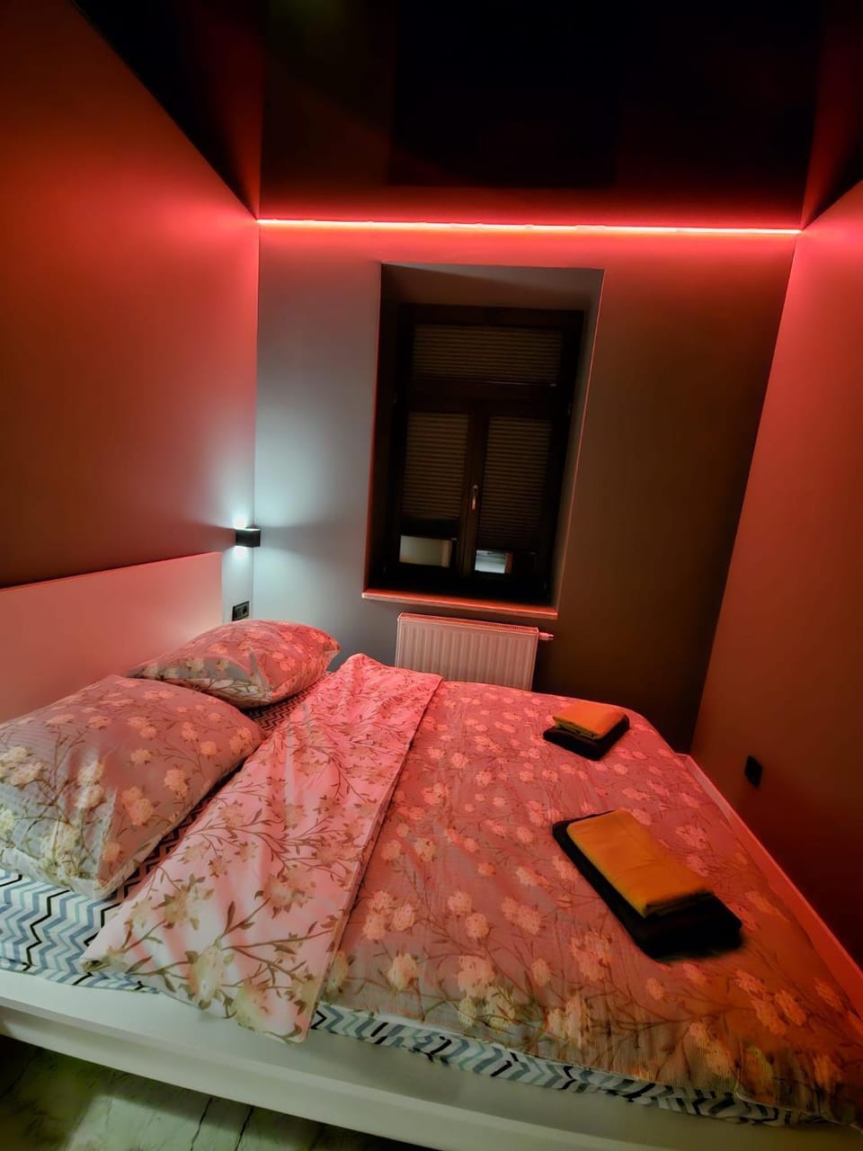 Apartament w Centrum z Jacuzzi, prywatny parking klimatyzacja 3 Apartment in Masovian Voivodeship