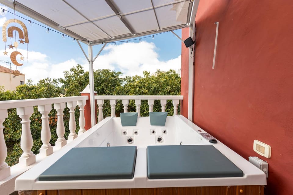 Patio, Hot Tub, View (from property/room), Balcony/Terrace, Dining area