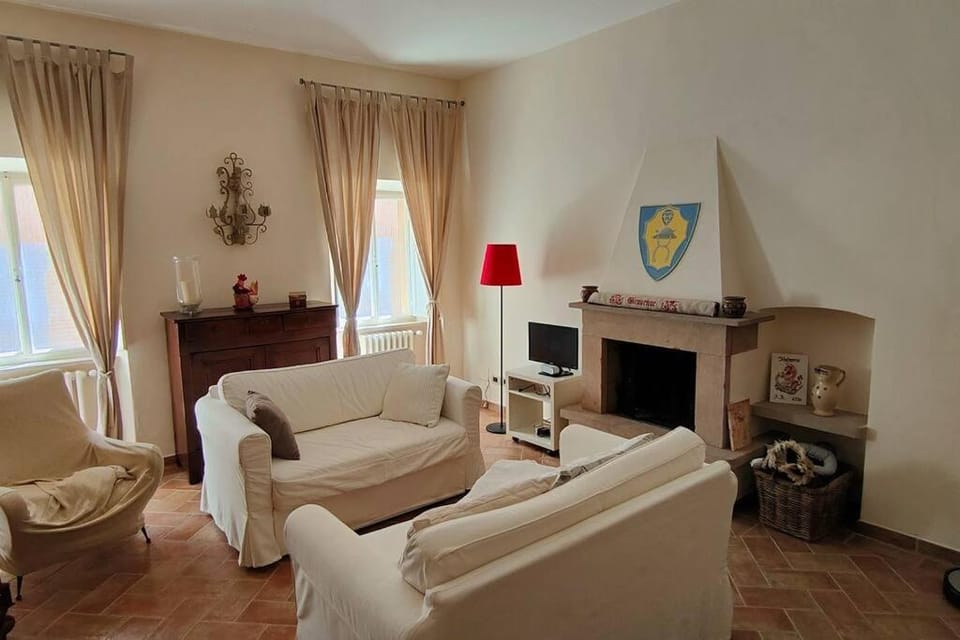 Bina's Apartment in Volterra
