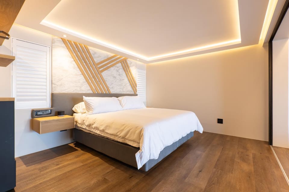 Bed, Photo of the whole room, Bedroom, wardrobe