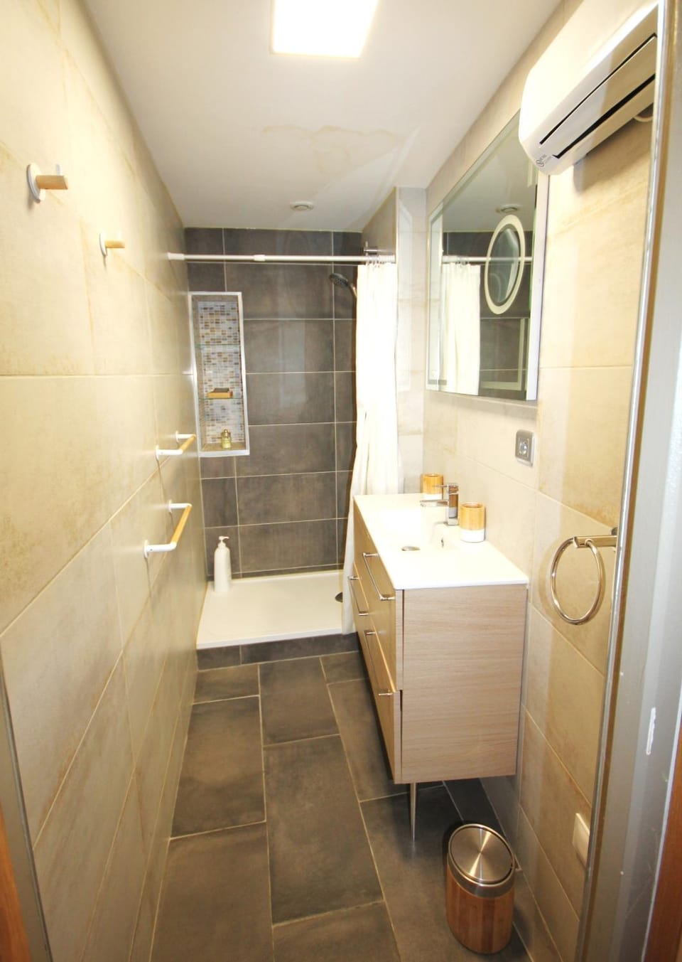 Colbert Apartment in Collioure
