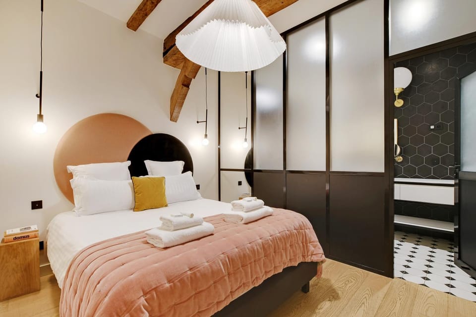 Bed, Photo of the whole room, Bedroom, towels, wardrobe