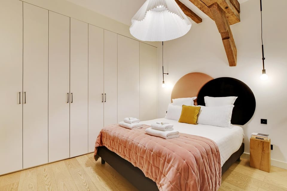 Bed, Photo of the whole room, Bedroom, towels, wardrobe