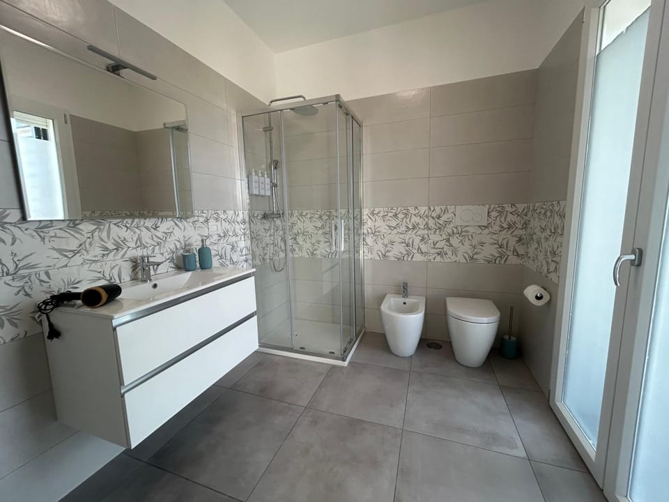 Bathroom, Bedroom