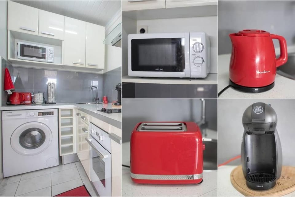 Coffee/tea facilities, Kitchen or kitchenette, oven, stove, toaster, washing machine