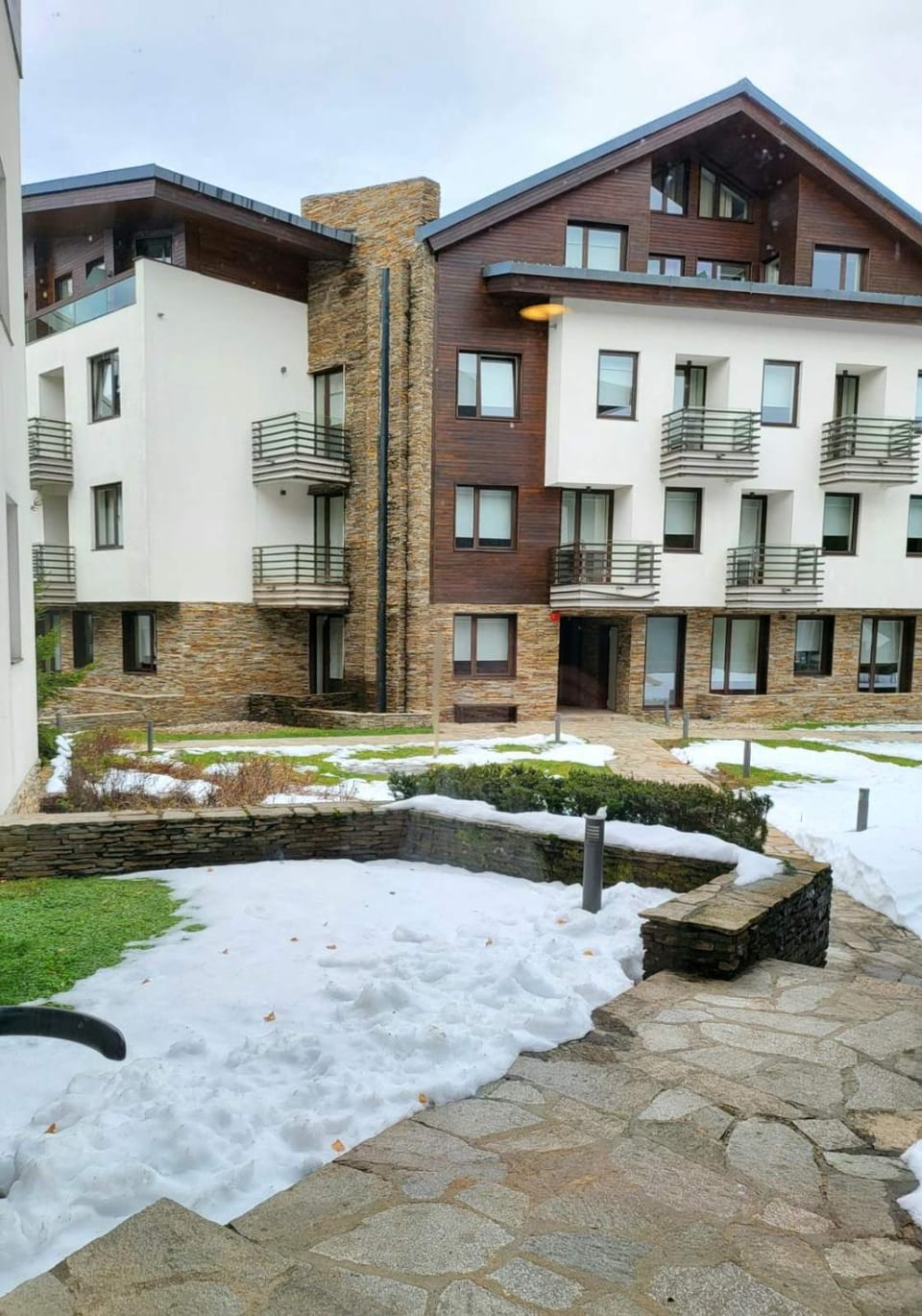 Property building, Winter