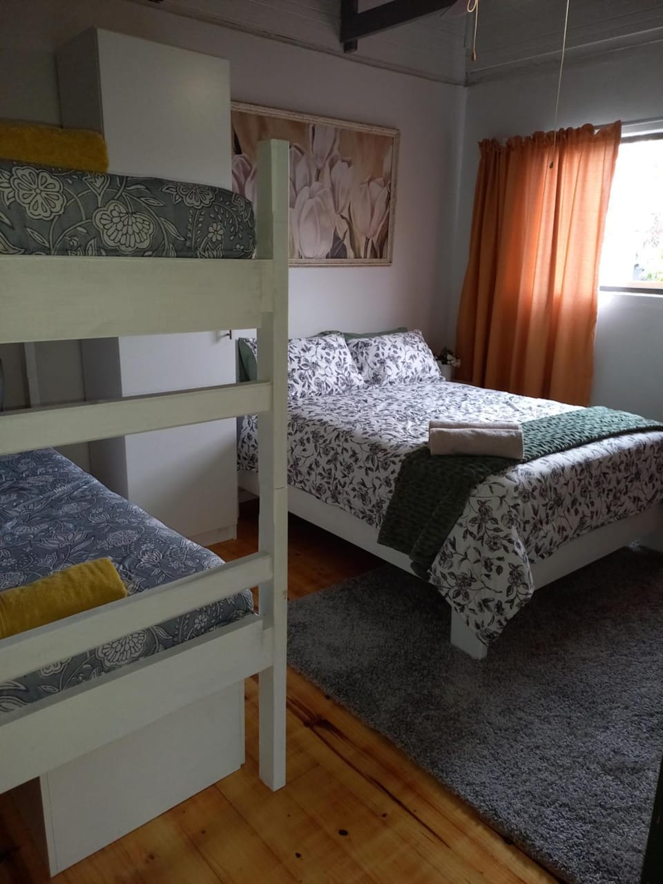 Bed, Bedroom, bunk bed