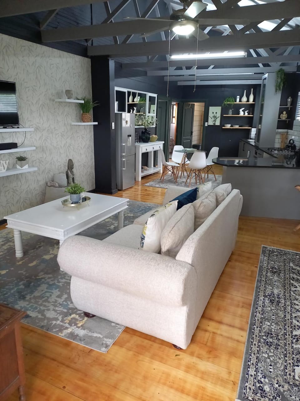 TV and multimedia, Living room