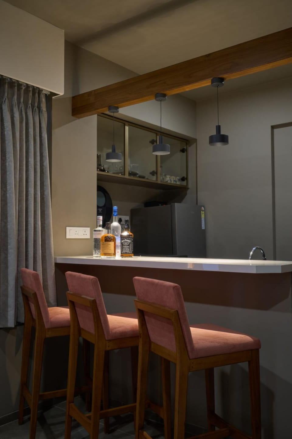 Kitchen or kitchenette, Dining area, minibar