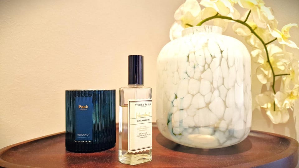 Property building, Facade/entrance, Guests