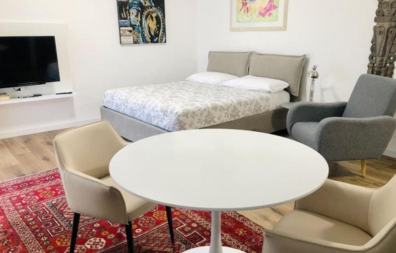 Photo of the whole room