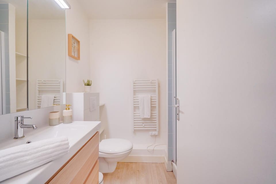 Toilet, Bathroom