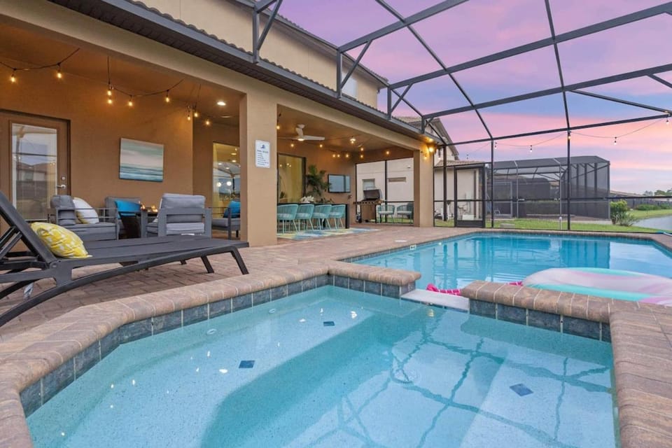 Sleeps 23 9BR Home w Private Pool & Game Room House in Osceola County