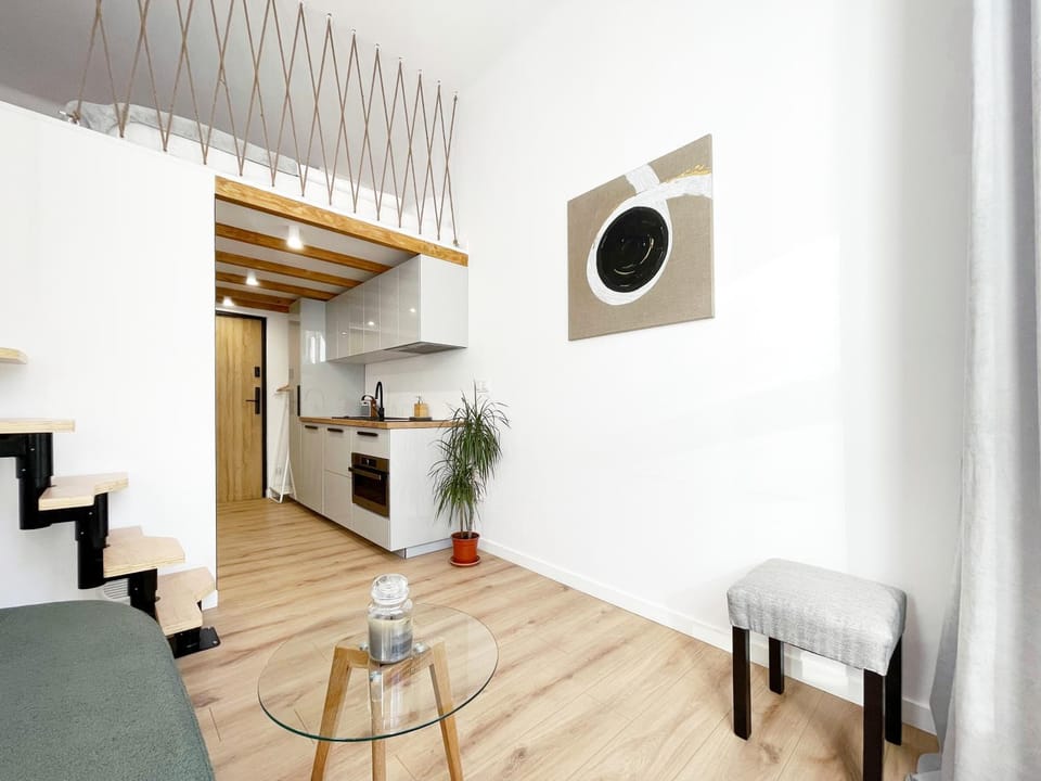 Kitchen or kitchenette, Living room, Seating area