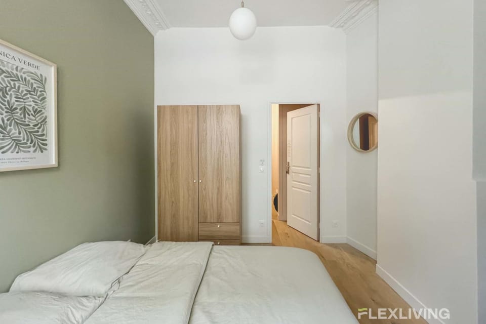 Flexliving - 99 Felix Faure - Room House in Paris