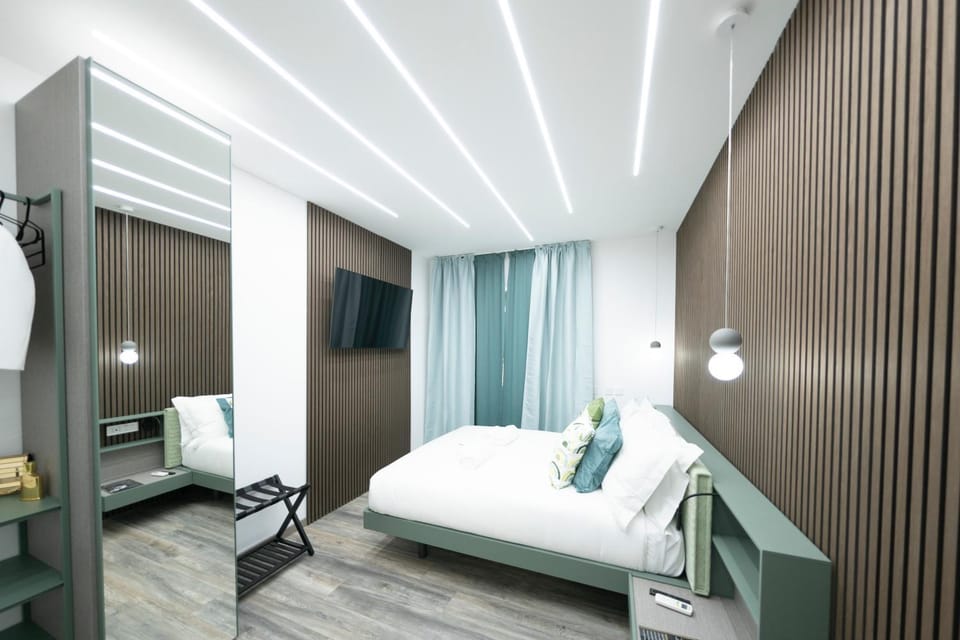 New Luxury Rooms Bed and Breakfast in Rome