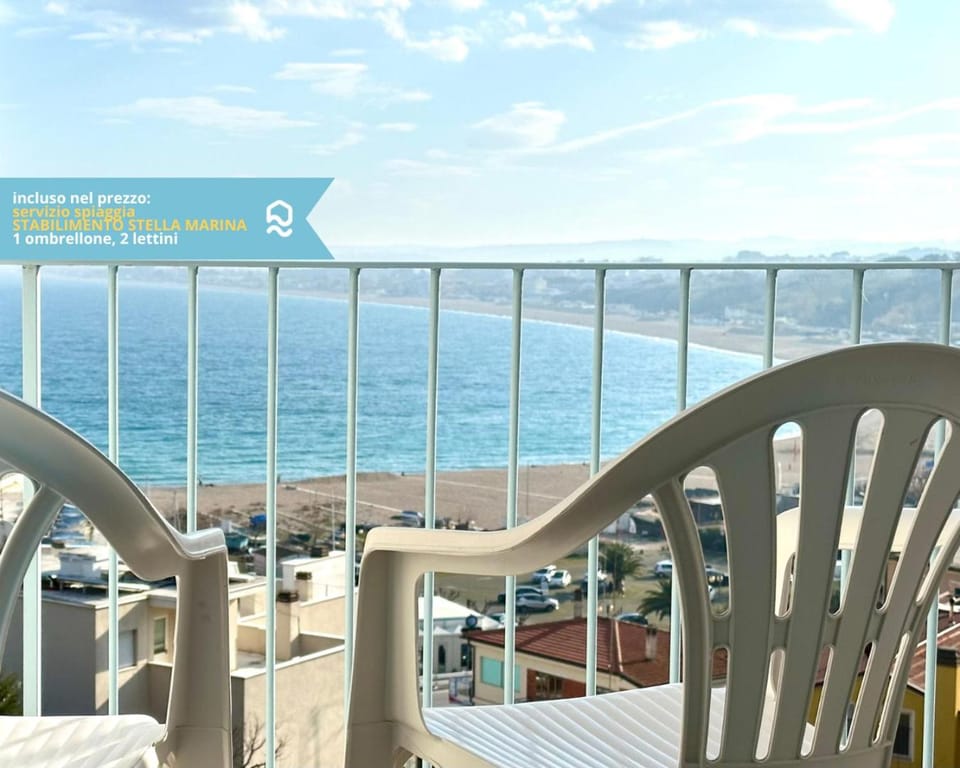 Numana, cielo-terra con meraviglioso giardino vista mare - N254 Apartment in Numana