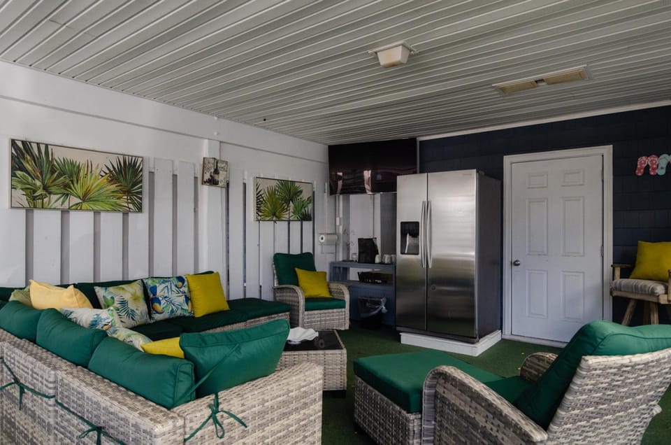 Hawes by Bryant Real Estate House in Wrightsville Beach