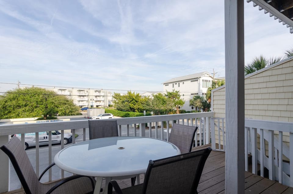 Sherman by Bryant Real Estate House in Wrightsville Beach