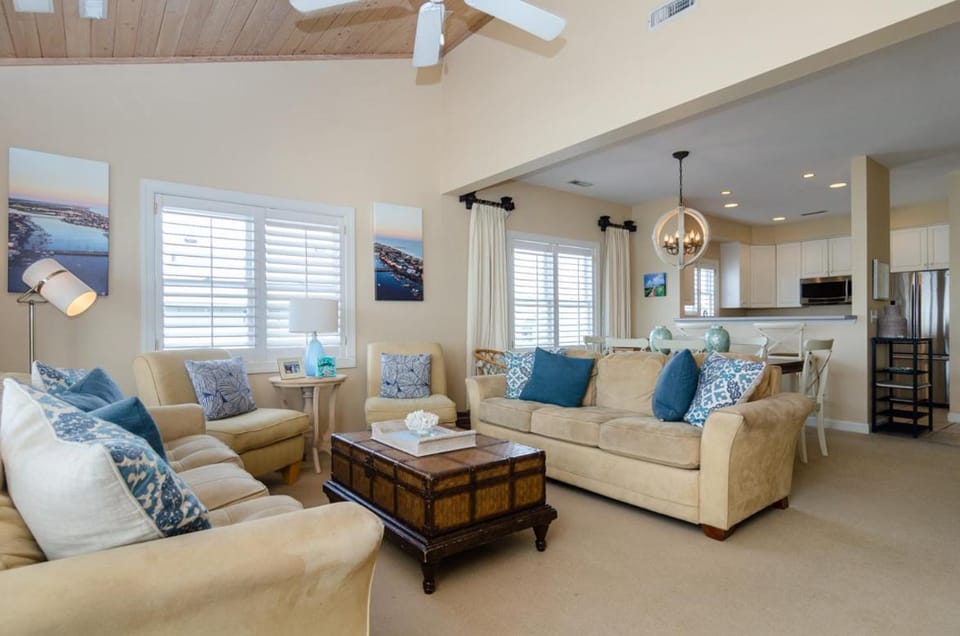 All Decked Out by Bryant Real Estate House in Wrightsville Beach