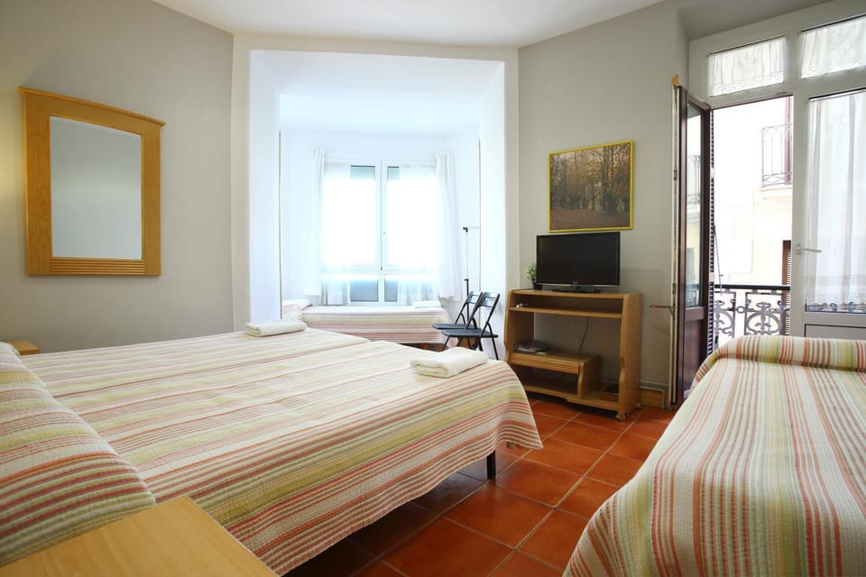 Pensión San Telmo / San Juan Bed and Breakfast in San Sebastian