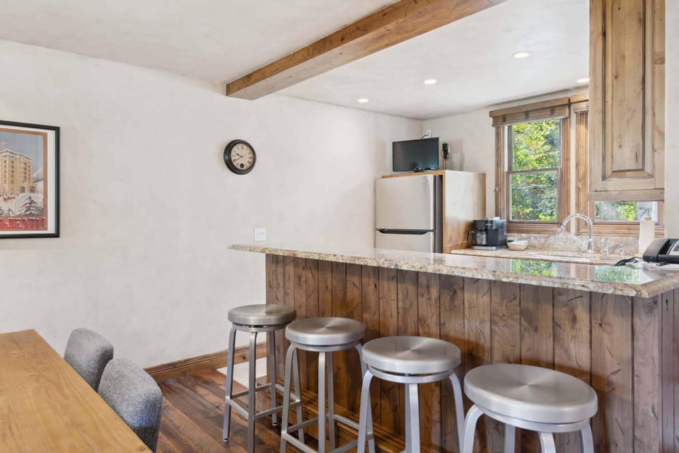 Woodrun Place 11 Apartment in Snowmass Village